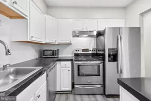 10121 Prince Pl, Upper Marlboro, MD 20774 - Photo 13