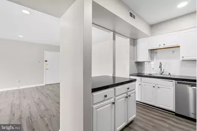 10121 Prince Place #302-10B, Upper Marlboro, MD 20774 - Photo 11