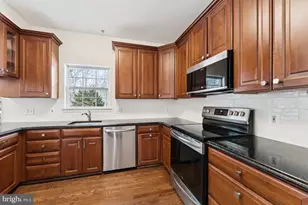 8629 Park Ave, Bowie, MD 20720 - Photo 11