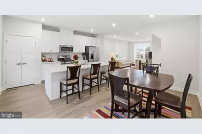 8437 Hamlin Street, Lanham, MD 20706 - Photo 7