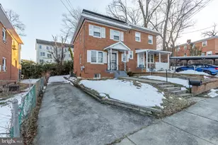 4924 Maury Pl, Oxon Hill, MD 20745 - Photo 1