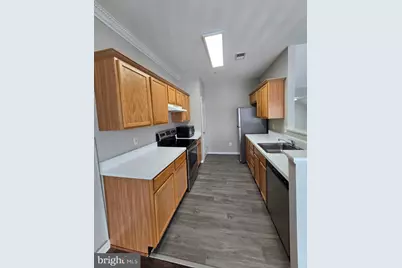 14226 Hampshire Hall Court #402, Upper Marlboro, MD 20772 - Photo 9