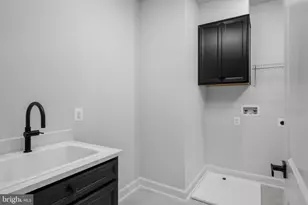 137 Collington Pl, Laurel, MD 20708 - Photo 19