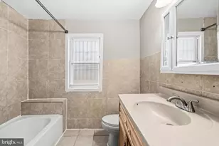 809 Eastern Ave, Capitol Heights, MD 20743 - Photo 21