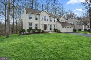 14221 Pleasant View Dr, Bowie, MD 20720 - Photo 3