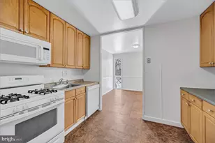 7226 Donnell Pl, District Heights, MD 20747 - Photo 3