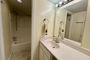 7638 E Arbory Ct, Laurel, MD 20707 - Photo 7