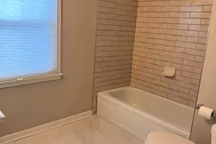 2102 Willowtree Ln, Temple Hills, MD 20748 - Photo 9