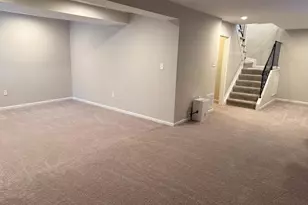 2102 Willowtree Ln, Temple Hills, MD 20748 - Photo 7