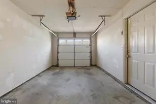 13606 Captain Marbury Ln, Upper Marlboro, MD 20772 - Photo 21