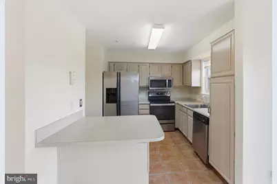 13606 Captain Marbury Lane, Upper Marlboro, MD 20772 - Photo 9