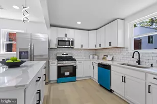 3802 37th Pl, Brentwood, MD 20722 - Photo 9