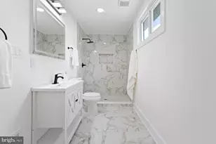 3802 37th Pl, Brentwood, MD 20722 - Photo 17