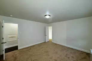 5601 Parker House Terrace, Hyattsville, MD 20782 - Photo 7