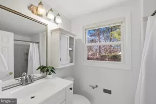 2801 Stonybrook Dr, Bowie, MD 20715 - Photo 27