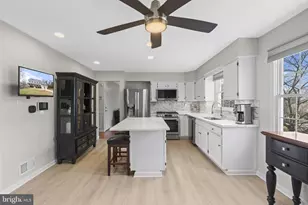 5904 Chivalry Ct, Glenn Dale, MD 20769 - Photo 9