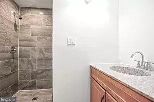 7305 Hawthorne St, Landover, MD 20785 - Photo 41