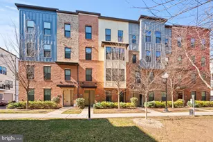 3207 Tribune Ct, Hyattsville, MD 20782 - Photo 3