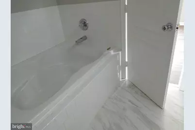 9900 Doubletree Lane, Springdale, MD 20774 - Photo 9