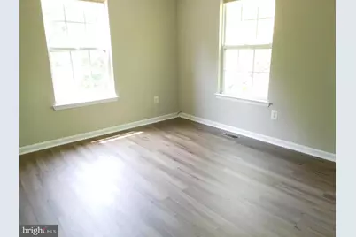 9900 Doubletree Lane, Springdale, MD 20774 - Photo 11