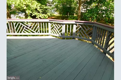 9900 Doubletree Lane, Springdale, MD 20774 - Photo 17