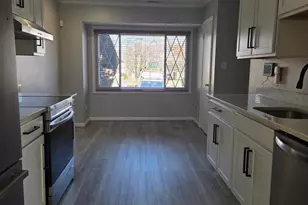 5825 Suitland Rd, Suitland, MD 20746 - Photo 3