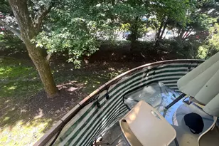 3360 Huntley Sq Dr, Temple Hills, MD 20748 - Photo 13