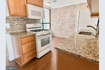 3352 Huntley Square Dr #A2, Temple Hills, MD 20748 - Photo 13