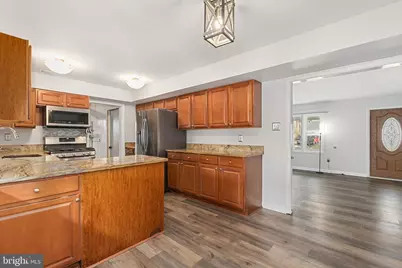 4906 Ridgeview Lane, Bowie, MD 20715 - Photo 17