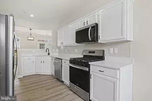 13502 Leesburg Pl, Upper Marlboro, MD 20774 - Photo 5