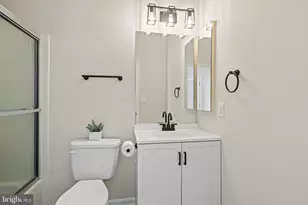 13502 Leesburg Pl, Upper Marlboro, MD 20774 - Photo 27