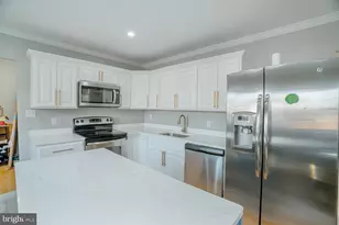 7601 Carissa Ln, Laurel, MD 20707 - Photo 19