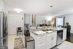 6306 Hardwood Dr, Lanham, MD 20706 - Photo 5