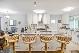 6306 Hardwood Dr, Lanham, MD 20706 - Photo 11