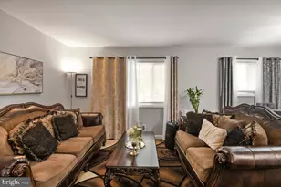 6306 Hardwood Dr, Lanham, MD 20706 - Photo 3