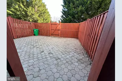 9745 Quiet Brook Lane, Clinton, MD 20735 - Photo 5