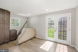 7109 Lois Ln, Lanham, MD 20706 - Photo 15