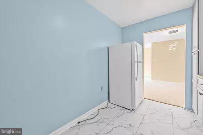 5204 Newton Street #304, Bladensburg, MD 20710 - Photo 9