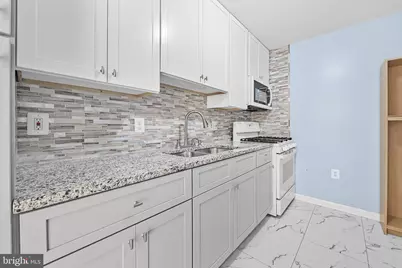 5204 Newton Street #304, Bladensburg, MD 20710 - Photo 7