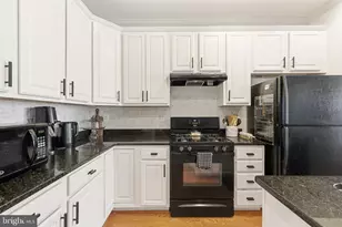 5115 Shamrocks Delight Dr, Bowie, MD 20720 - Photo 17