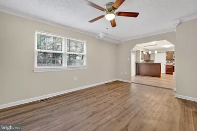 5904 Mardella Boulevard, Clinton, MD 20735 - Photo 3