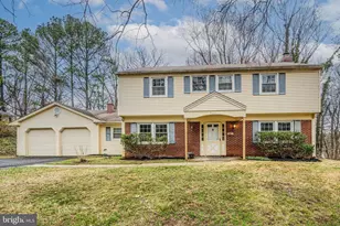 8904 Royal Ridge Ln, Laurel, MD 20708 - Photo 1