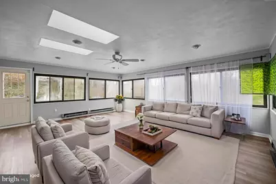 8904 Royal Ridge Lane, Laurel, MD 20708 - Photo 15