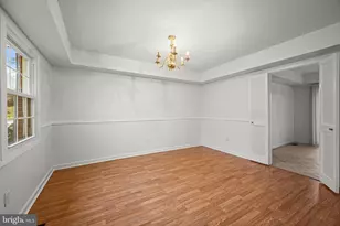 8904 Royal Ridge Ln, Laurel, MD 20708 - Photo 11