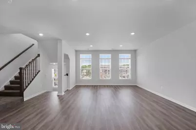 9712 Vang Drive, Lanham, MD 20706 - Photo 5