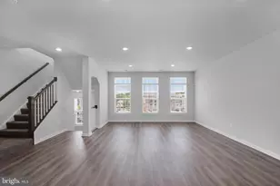 9712 Vang Dr, Lanham, MD 20706 - Photo 5