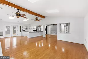 12801 Hadley Ln, Bowie, MD 20716 - Photo 33