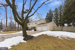 12801 Hadley Ln, Bowie, MD 20716 - Photo 3