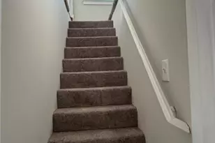 6810 Pickett Dr, Suitland, MD 20746 - Photo 9