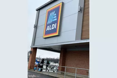 5114 Woodland Boulevard, Oxon Hill, MD 20745 - Photo 11